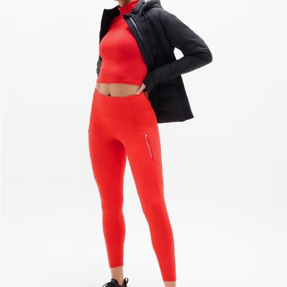 Athleta Vibrant Cardinal Red Rainer Leggings